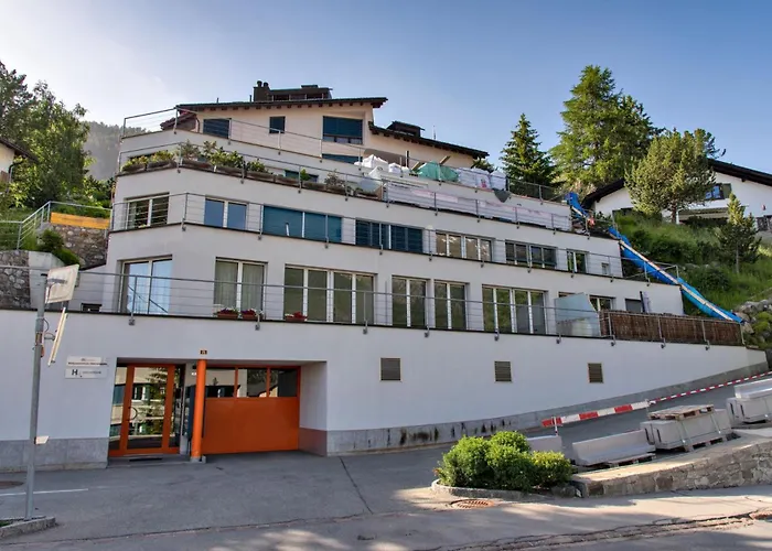 Appartement Chesa Quadratscha - *